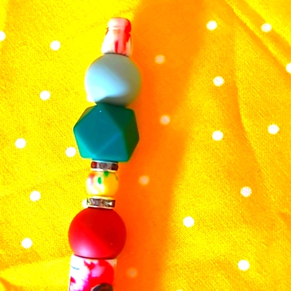 🖊🗒Handcrafted Beaded Pen 1 for $14 or 2 for $18 - Picture 2 of 5